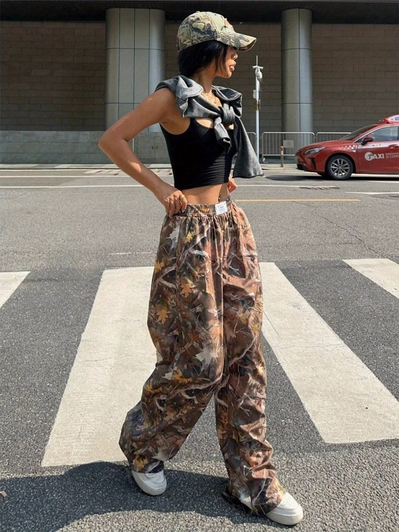 Casual Retro Multi-pocket Camouflage Cargos